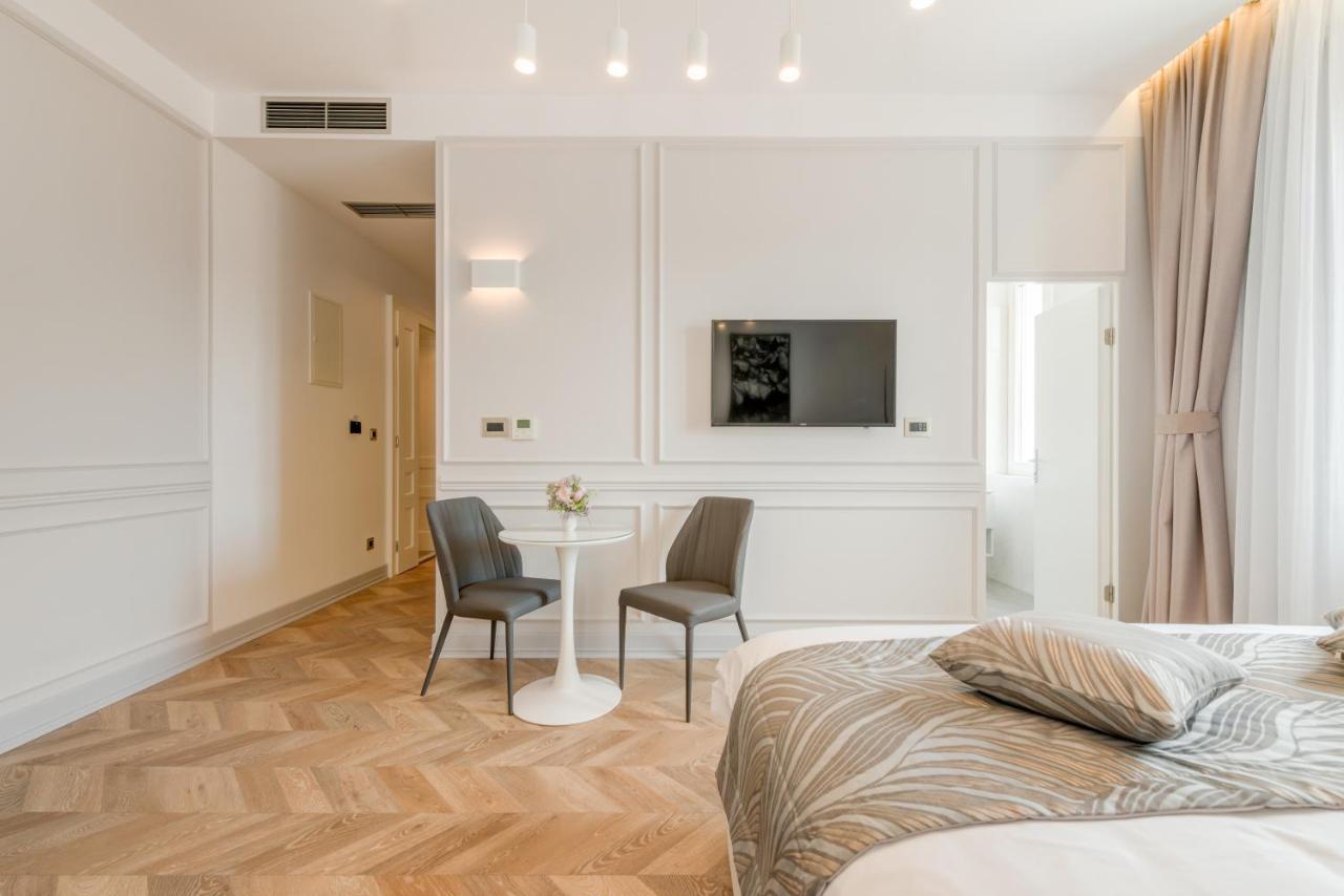 Luxury Rooms L'Avenue 2 Сплит Екстериор снимка